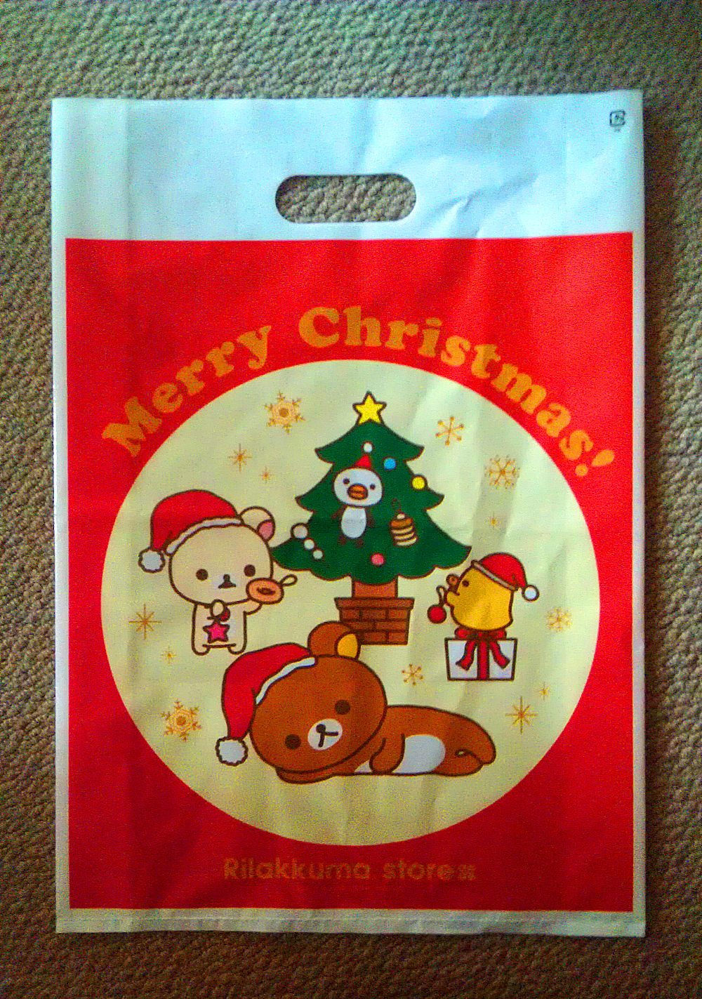 Rilakkuma wishes me a Merry Christmas! Hehe, this came with the cuties