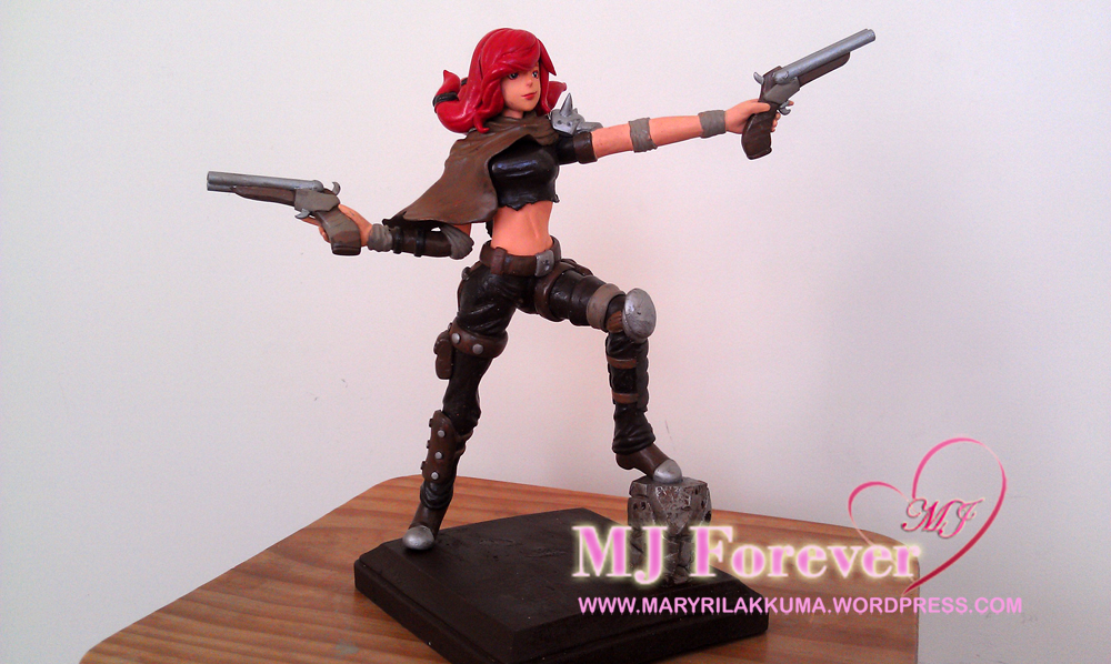 Road Warrior Miss Fortune figure by Hojin :) Stands about 9 inches tall