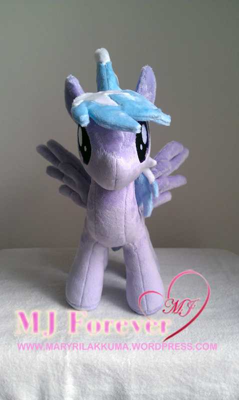 Cloudchaser plushie by Little-Broy-Peep-Inc