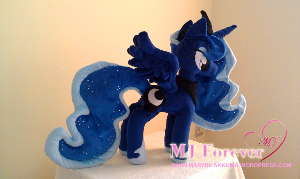 Princess Luna plushie by PlushieScraleos