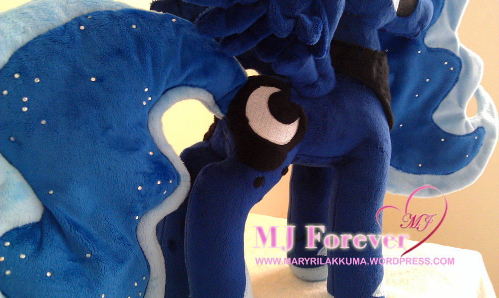 Princess Luna plushie by PlushieScraleos