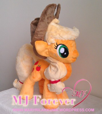 Applejack plushie by meeeeeeee!!!!!!