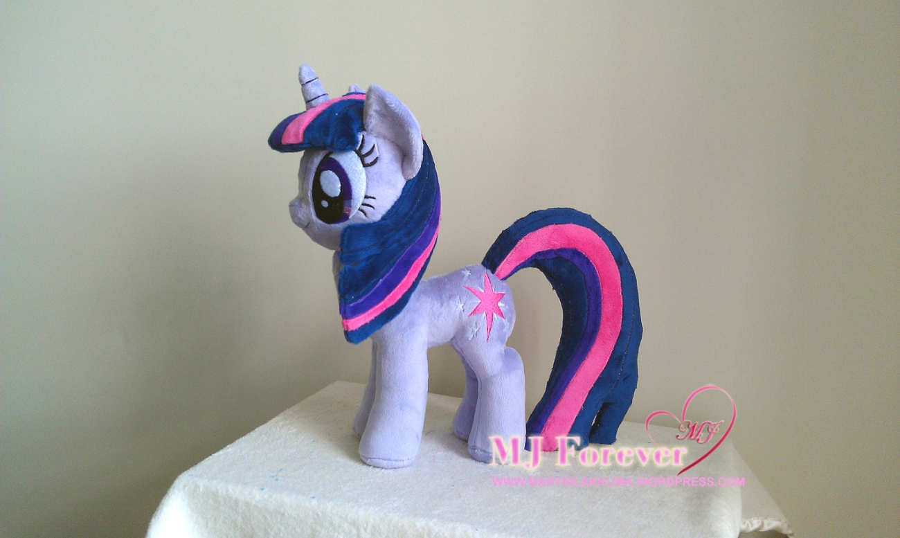 Twilight Sparkle plushie made by meeeee!!!!!!