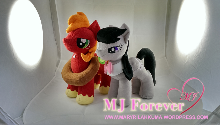 Octavia and Big Mac plushie by Vegeto-UchihaPortgas