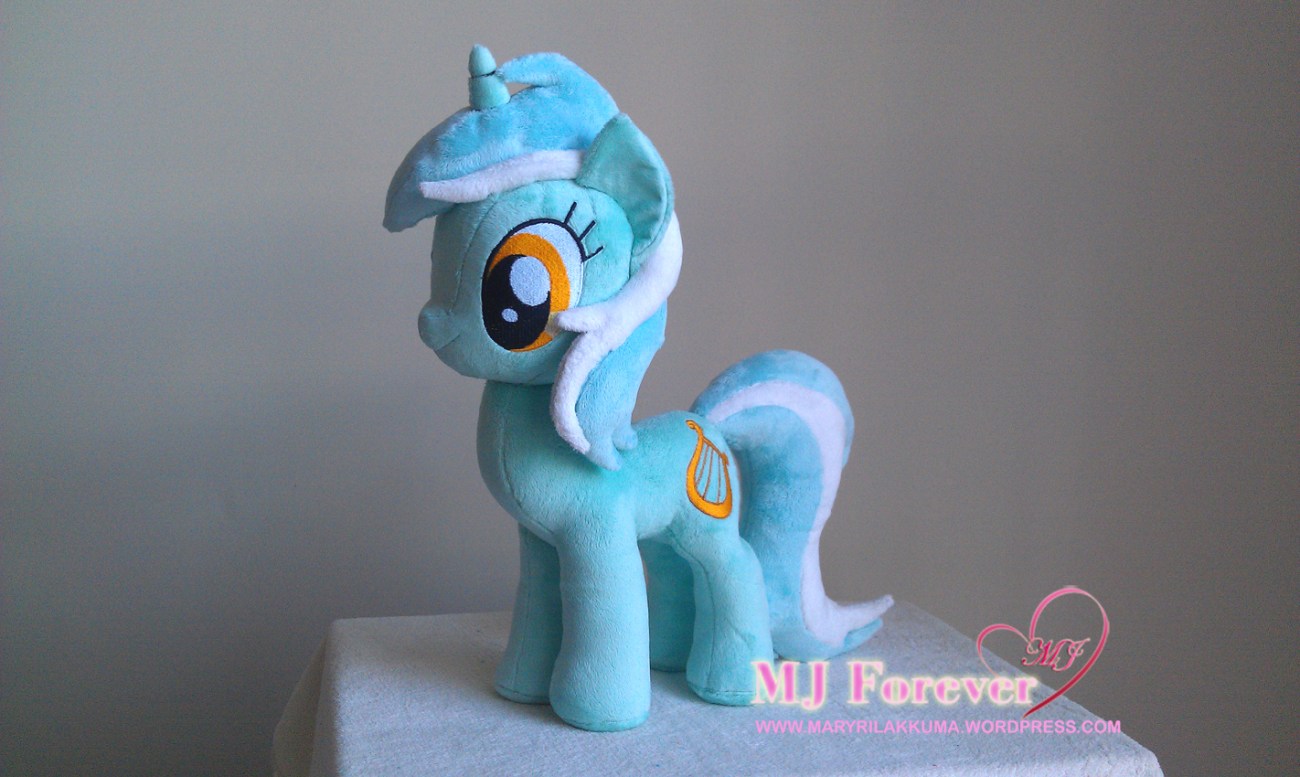 Lyra Heartstrings plushie sewn by meeee!!!  I'm selling this one!