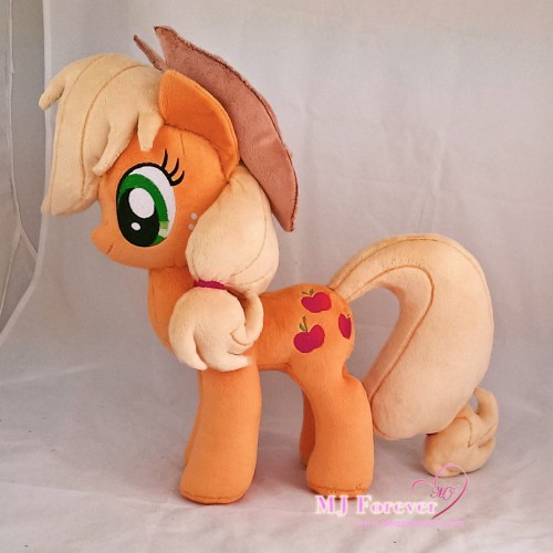Applejack plushie sewn by meeee!!!!