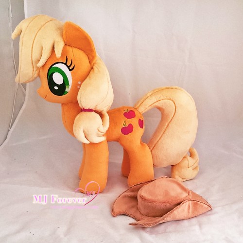 Applejack plushie sewn by meeee!!!!