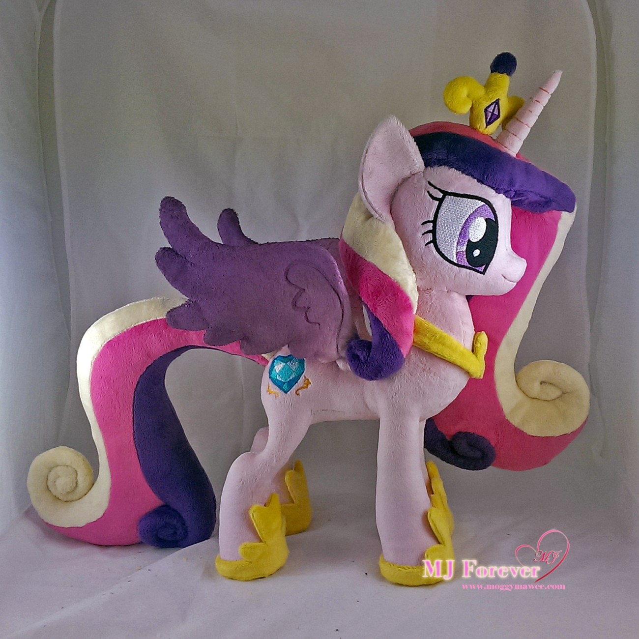 Princess Cadence plushie sewn by meee!!!!!  