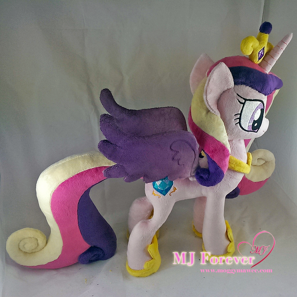 Princess Cadence plushie sewn by meee!!!!!  