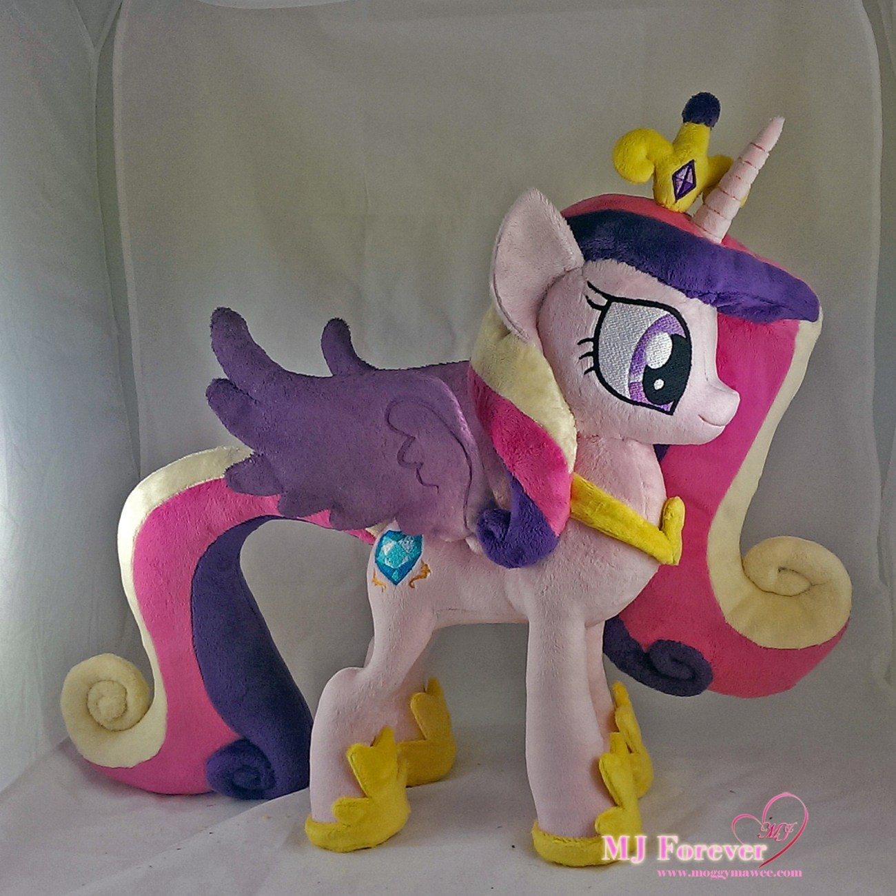 Princess Cadence plushie sewn by meee!!!!!  