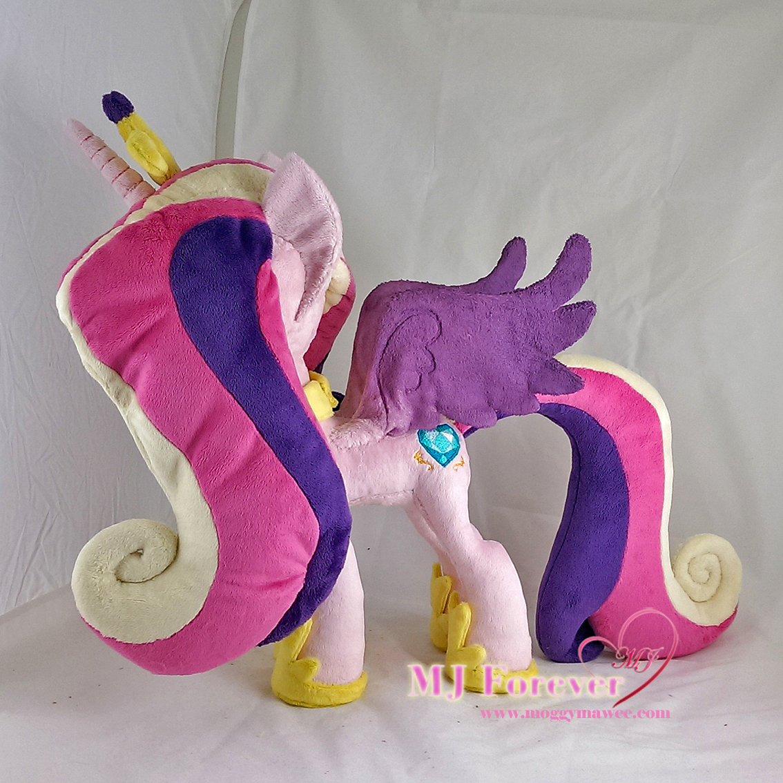 Princess Cadence plushie sewn by meee!!!!!  