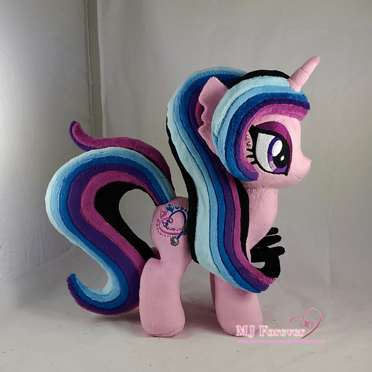 Mardelia plushie (my ponysona) sewn by meee!!!!!