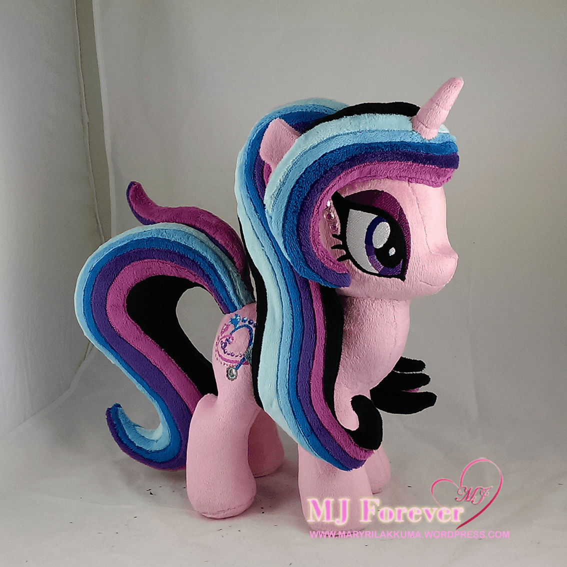 Mardelia plushie (my ponysona) sewn by meee!!!!!