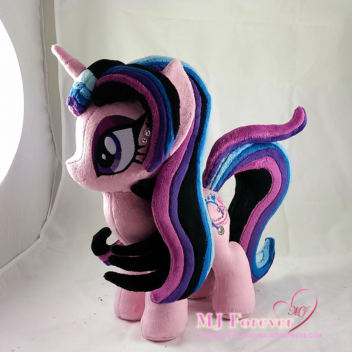 Mardelia plushie (my ponysona) sewn by meee!!!!!