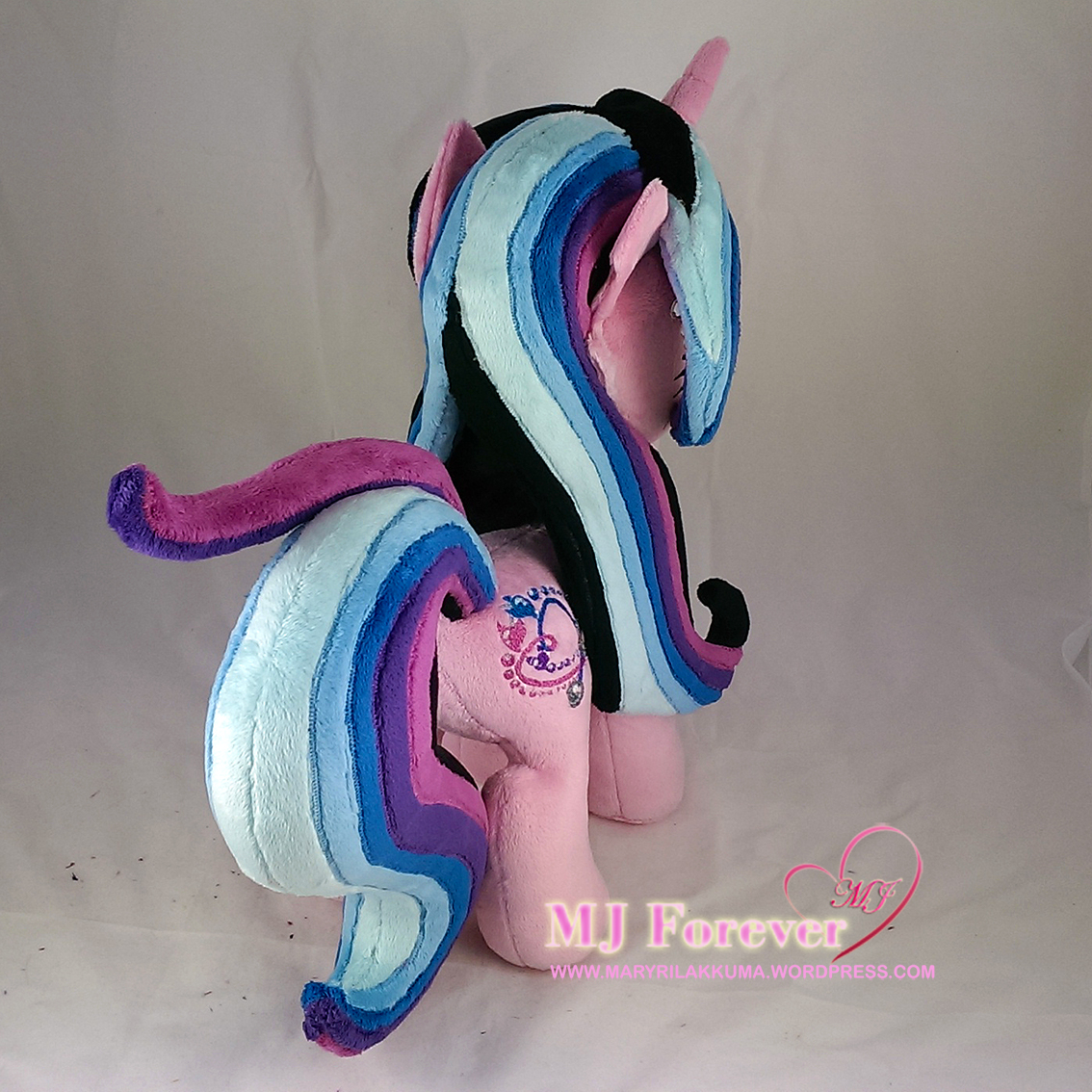 Mardelia plushie (my ponysona) sewn by meee!!!!!