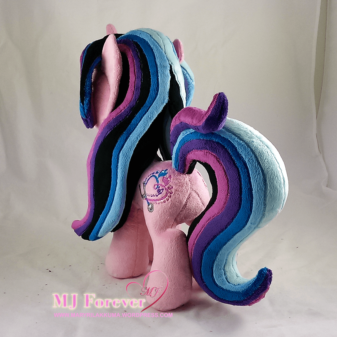 Mardelia plushie (my ponysona) sewn by meee!!!!!
