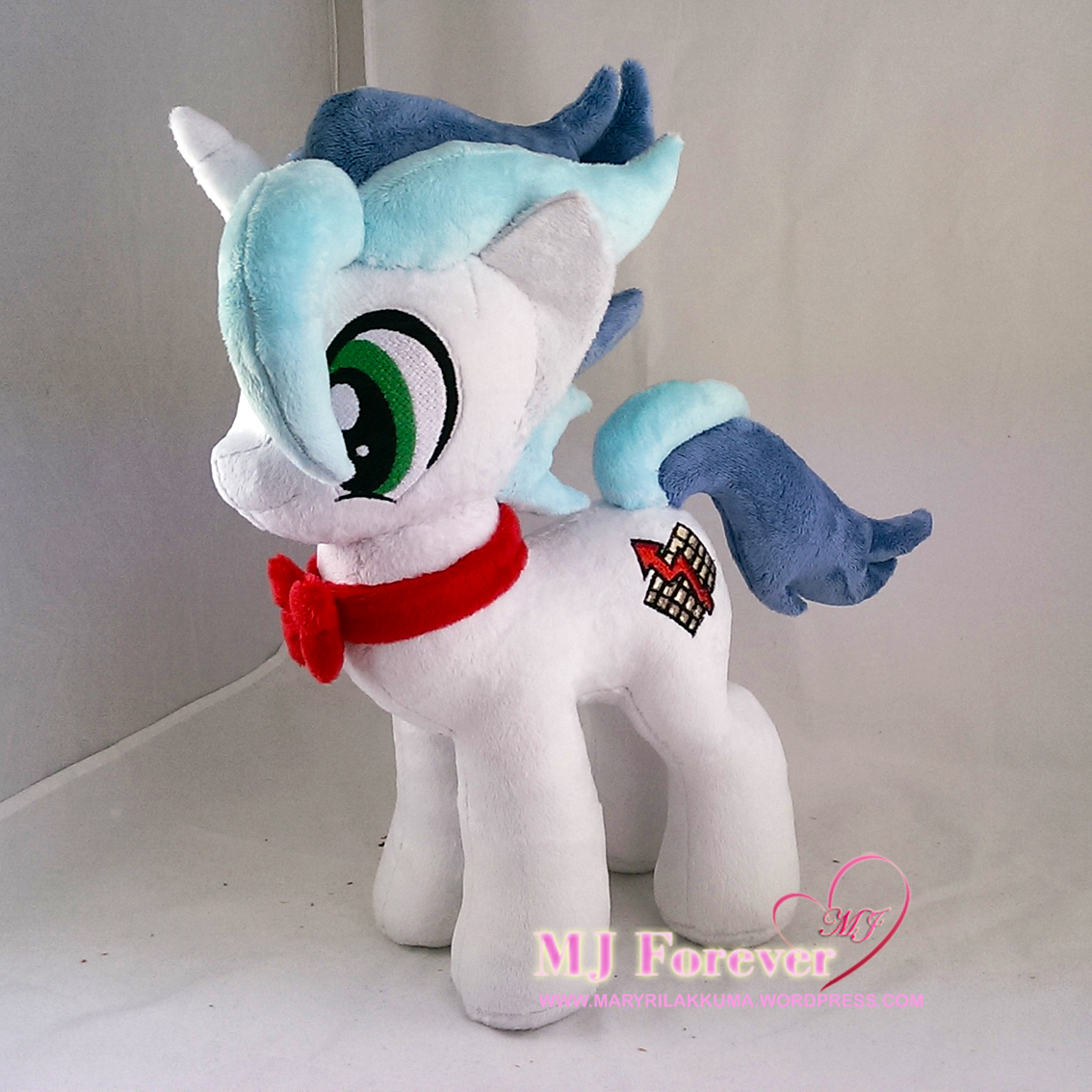 Tax Rise OC plushie (commission) sewn by meee!!!!