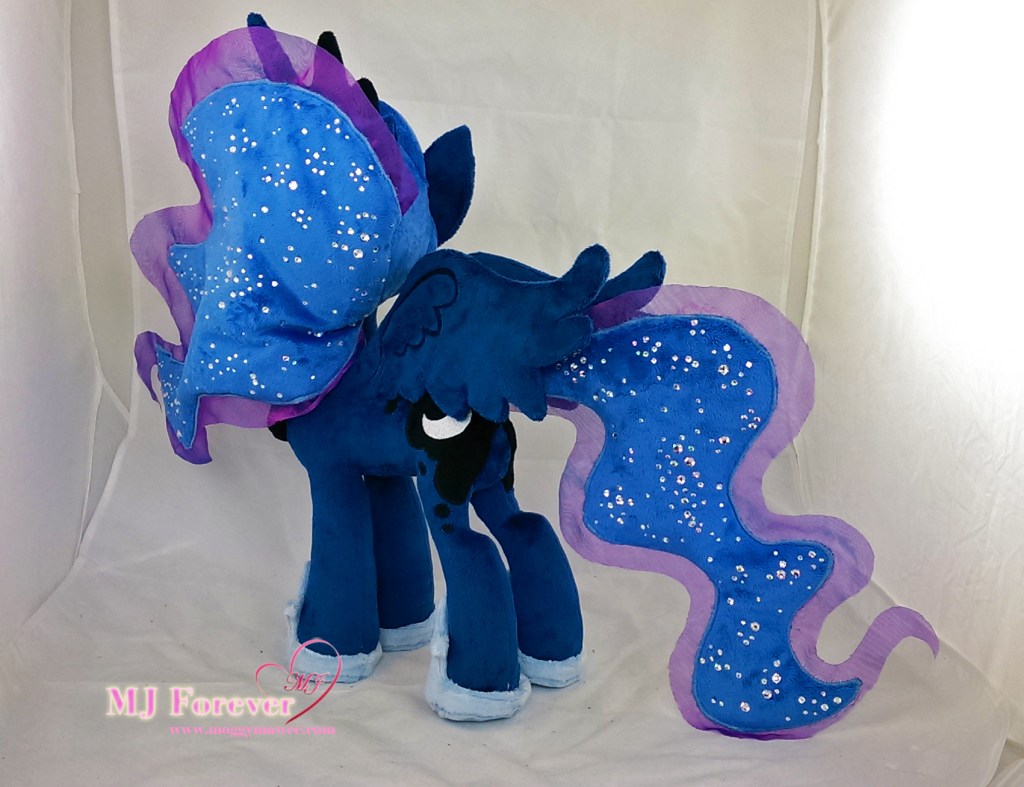 Princess Luna plushie v2.0 by meeee!!!!!