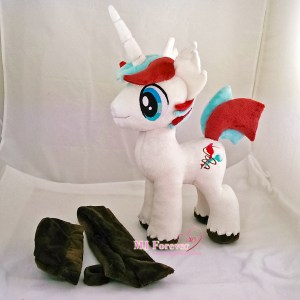 Quickstitch plushie (commission) sewn by me!!!!
